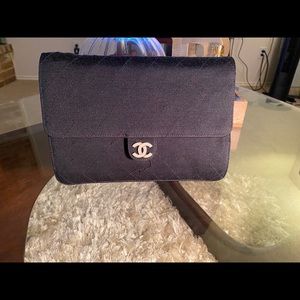 CHANEL 1970’s small matelasse black Bag